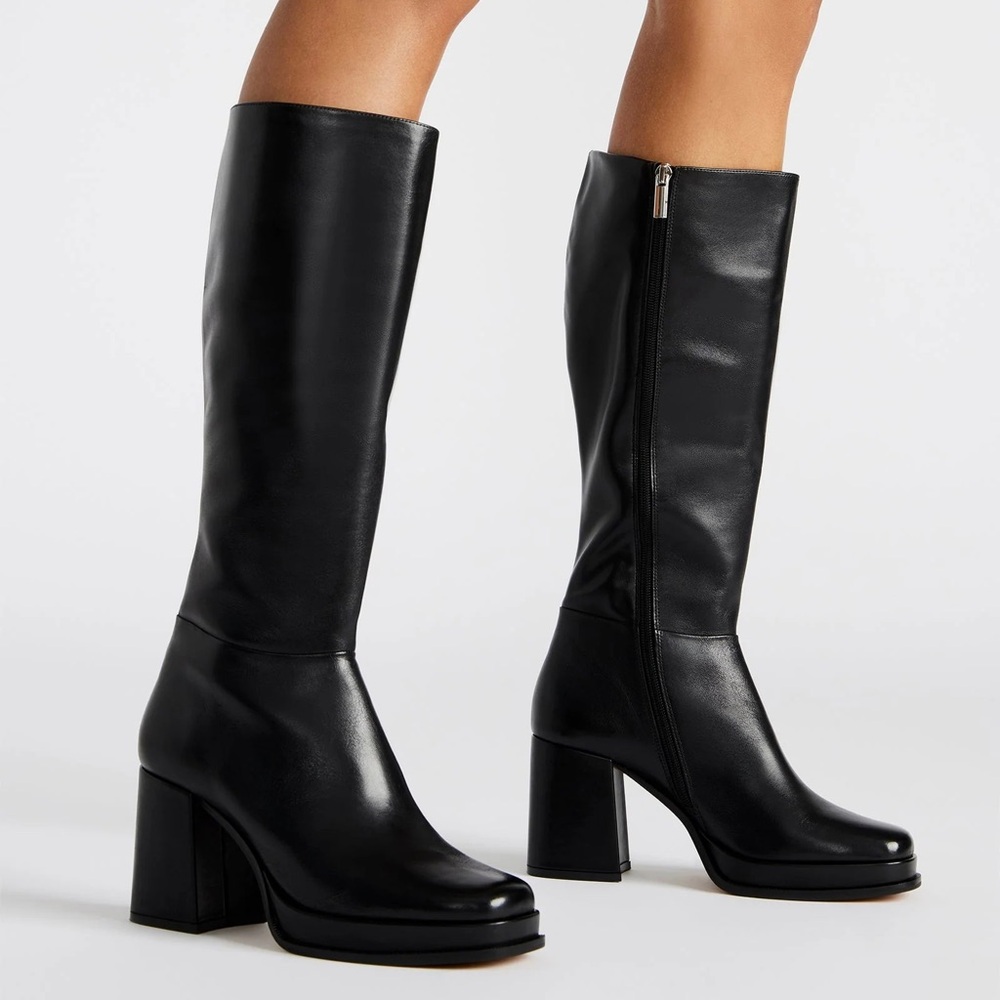 Steve Madden Mystery Boots